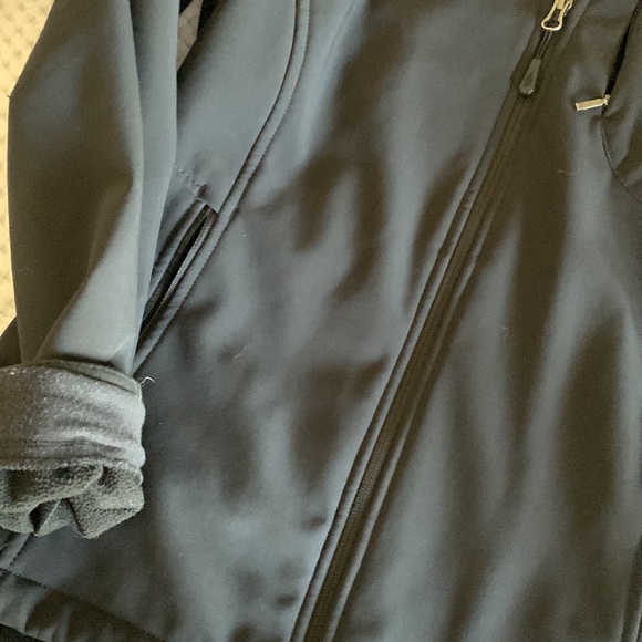 North Face black light weight jacket 🍁 - Picture 7 of 10